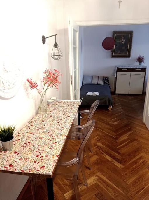 ワルシャワOld Praga Wi-Fi 300Mbアパートメント エクステリア 写真